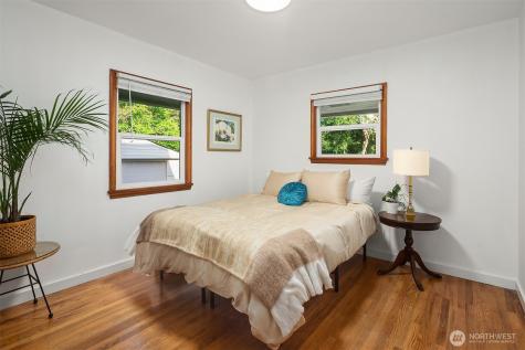 9326 California Avenue SW Seattle WA 98136