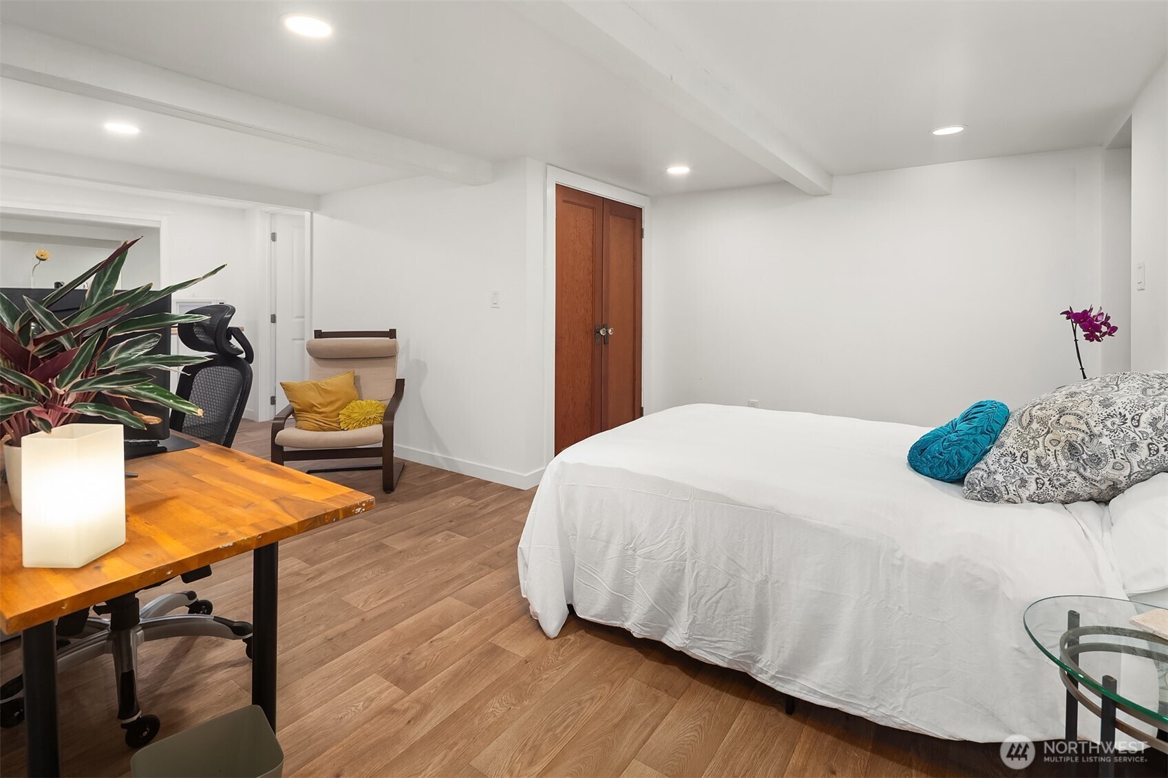 9326 California Avenue SW Seattle WA 98136