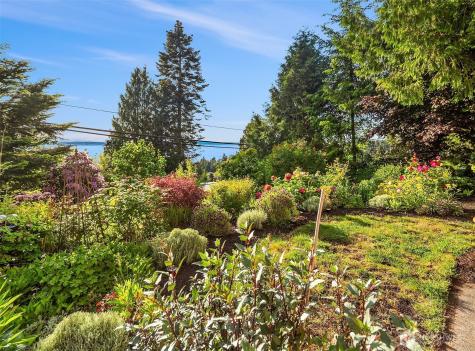 9326 California Avenue SW Seattle WA 98136