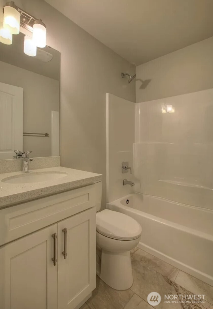 4238 S 164th Street Tukwila WA 98188