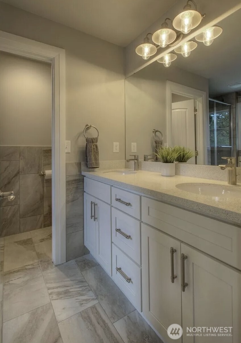 4238 S 164th Street Tukwila WA 98188
