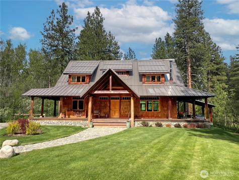 23 Green Road Winthrop WA 98862