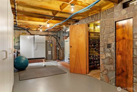 23 Green Road Winthrop WA 98862