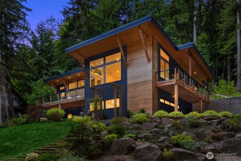 4591 NE Wildlife Court Poulsbo WA 98370