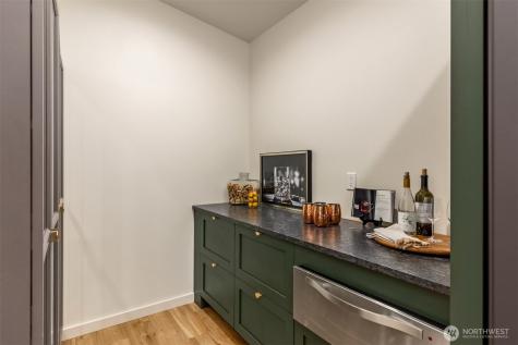 4591 NE Wildlife Court Poulsbo WA 98370