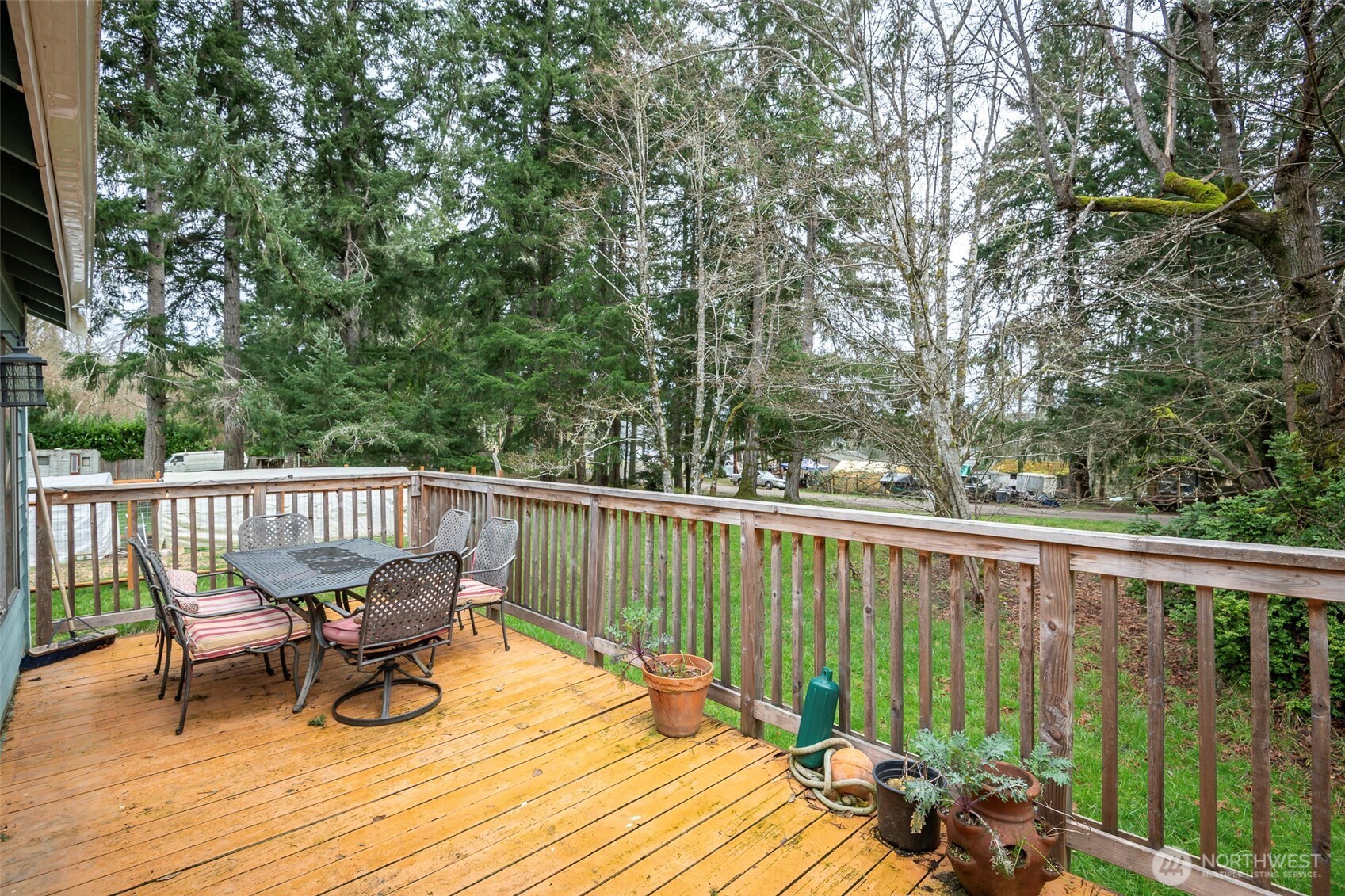 406 E Madrona Boulevard NW Lakebay WA 98349