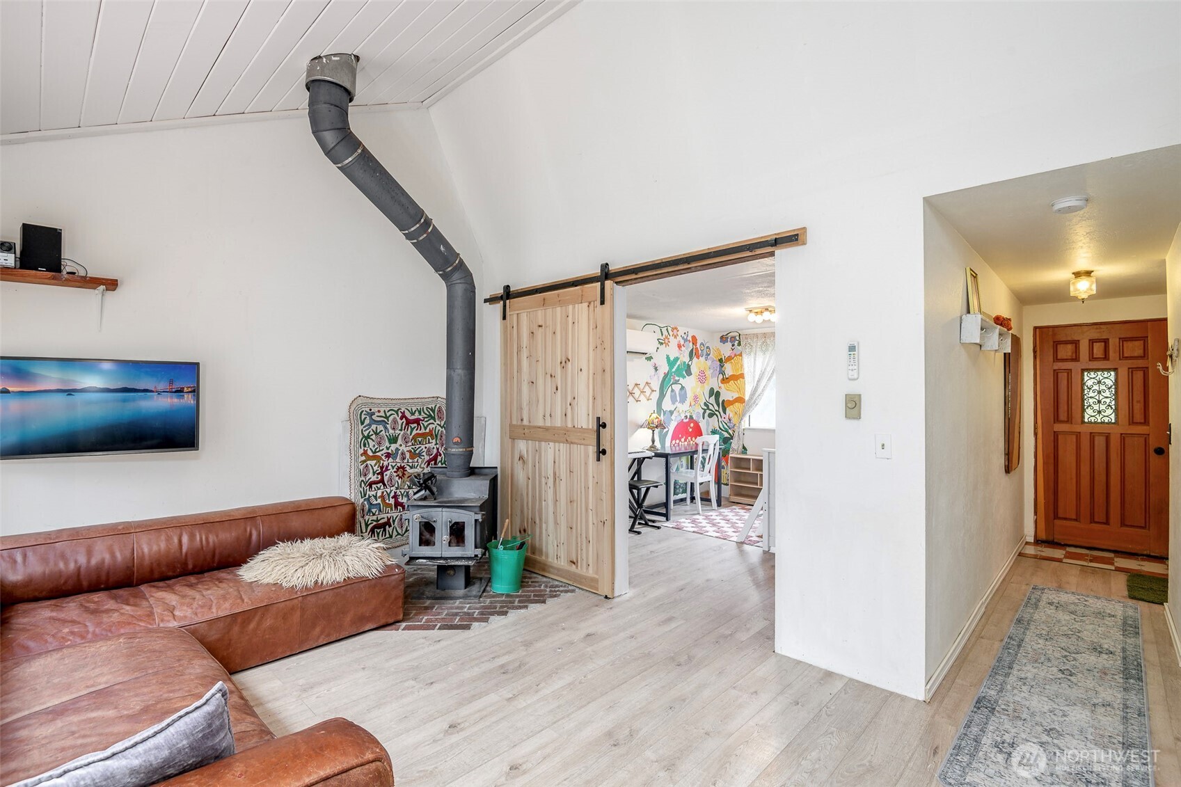 406 E Madrona Boulevard NW Lakebay WA 98349