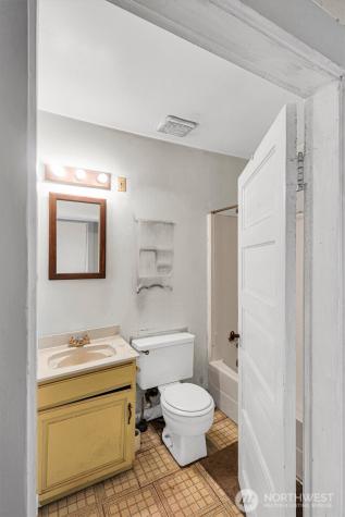 5727 Lombard Avenue Everett WA 98203