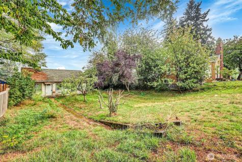 5727 Lombard Avenue Everett WA 98203