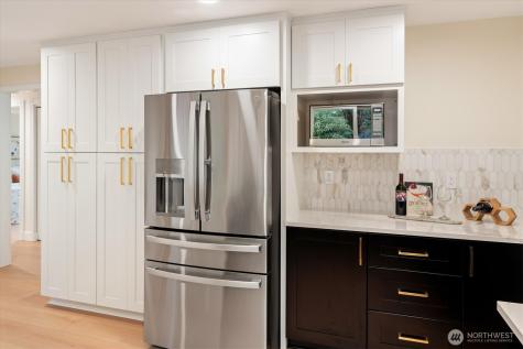 17603 NE 30th Place Redmond WA 98052