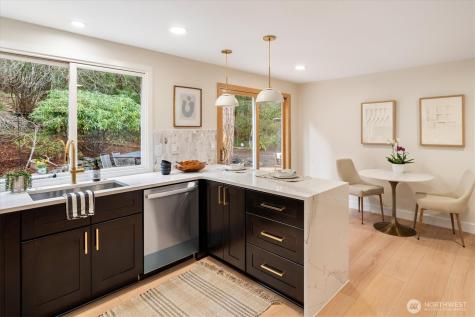 17603 NE 30th Place Redmond WA 98052