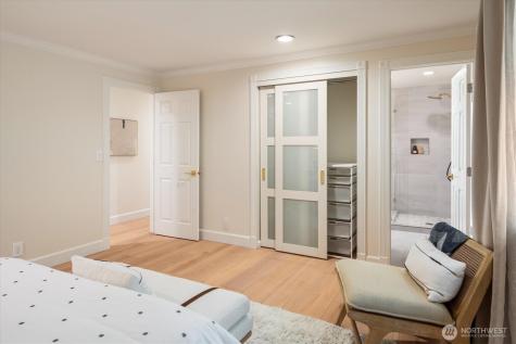 17603 NE 30th Place Redmond WA 98052