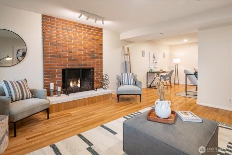 17603 NE 30th Place Redmond WA 98052