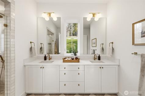26030 NE 29th Place Redmond WA 98053