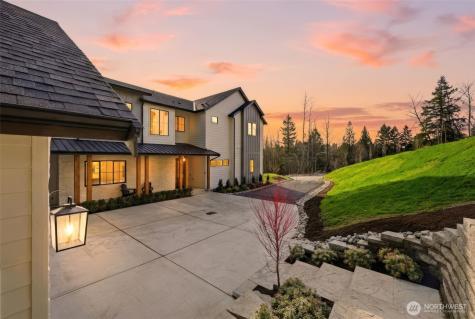 26030 NE 29th Place Redmond WA 98053