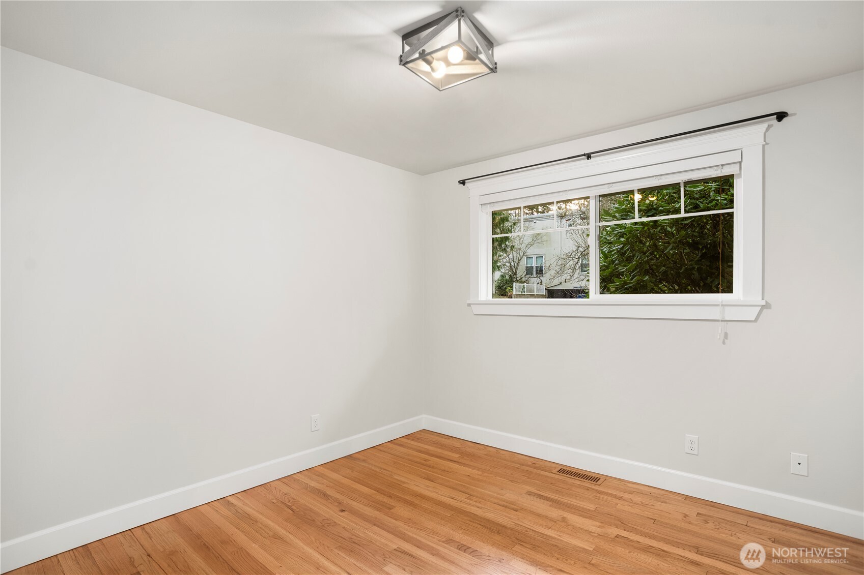 828 2nd Avenue Kirkland WA 98033