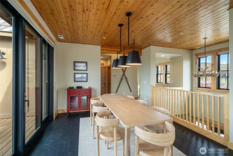 168 Jackrabbit Lane Chelan WA 98816