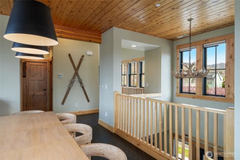 168 Jackrabbit Lane Chelan WA 98816