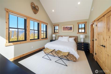 168 Jackrabbit Lane Chelan WA 98816