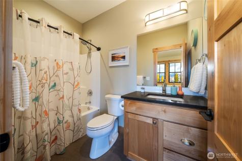 168 Jackrabbit Lane Chelan WA 98816