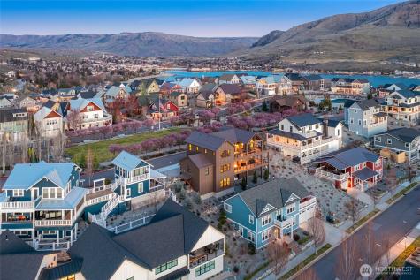 168 Jackrabbit Lane Chelan WA 98816