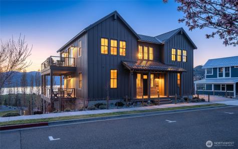 168 Jackrabbit Lane Chelan WA 98816