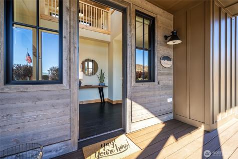 168 Jackrabbit Lane Chelan WA 98816