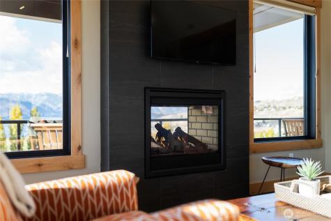 168 Jackrabbit Lane Chelan WA 98816