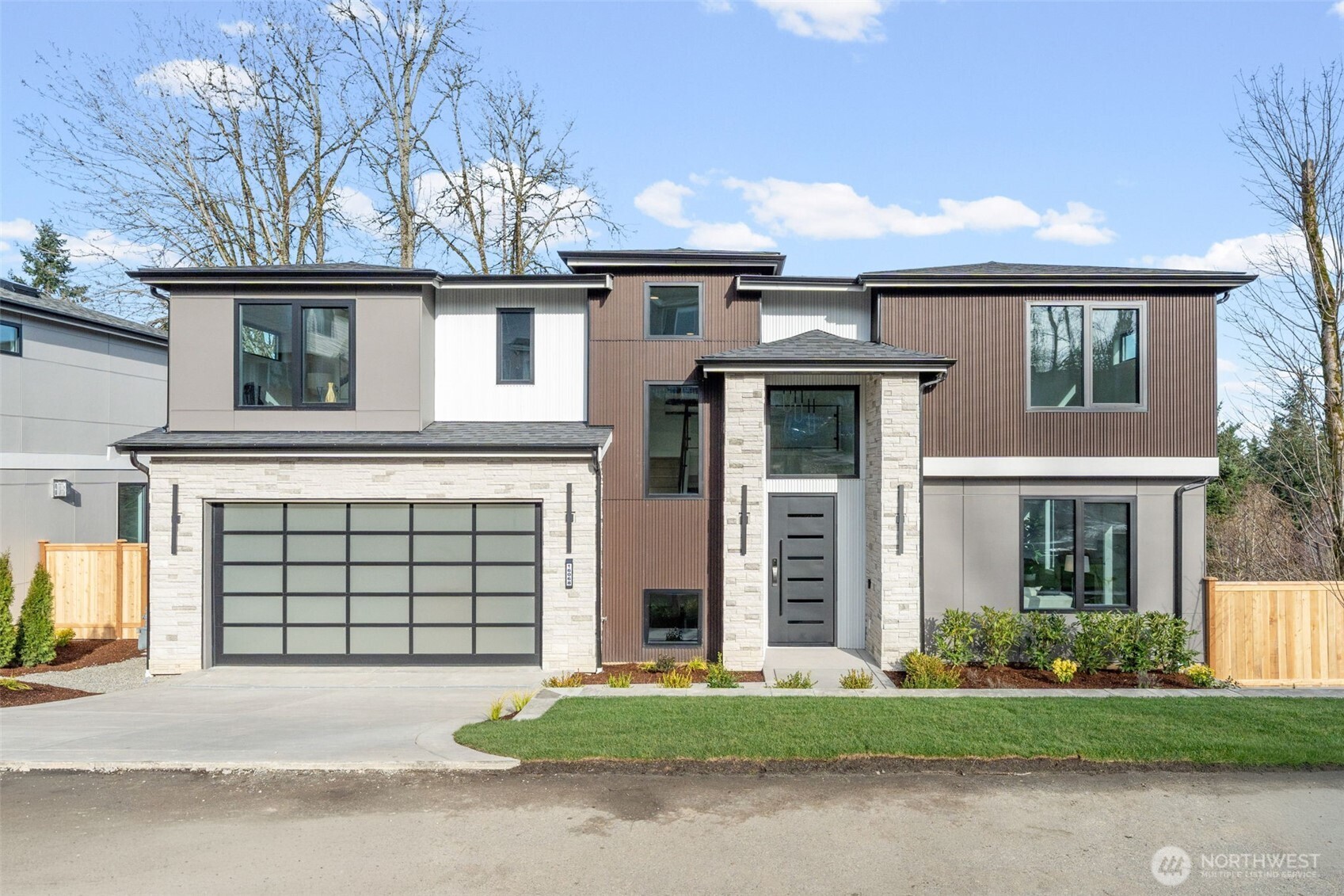 16068 SE 44th Court Bellevue WA 98006