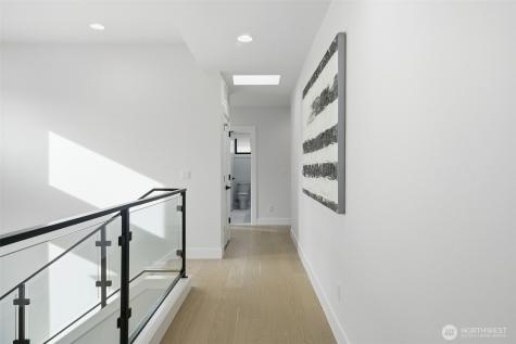 16068 SE 44th Court Bellevue WA 98006