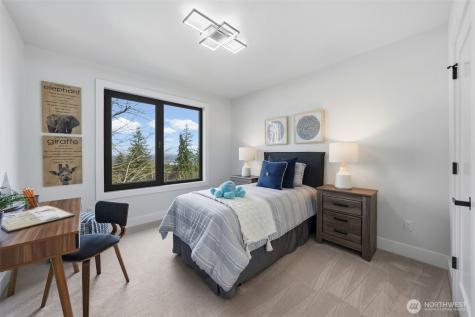 16068 SE 44th Court Bellevue WA 98006