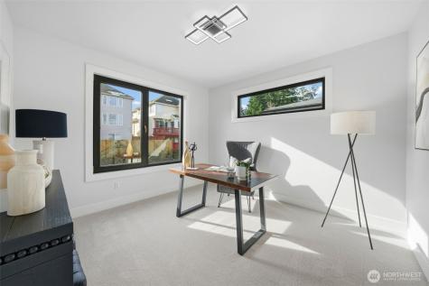 16068 SE 44th Court Bellevue WA 98006