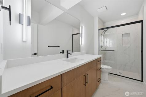 16068 SE 44th Court Bellevue WA 98006