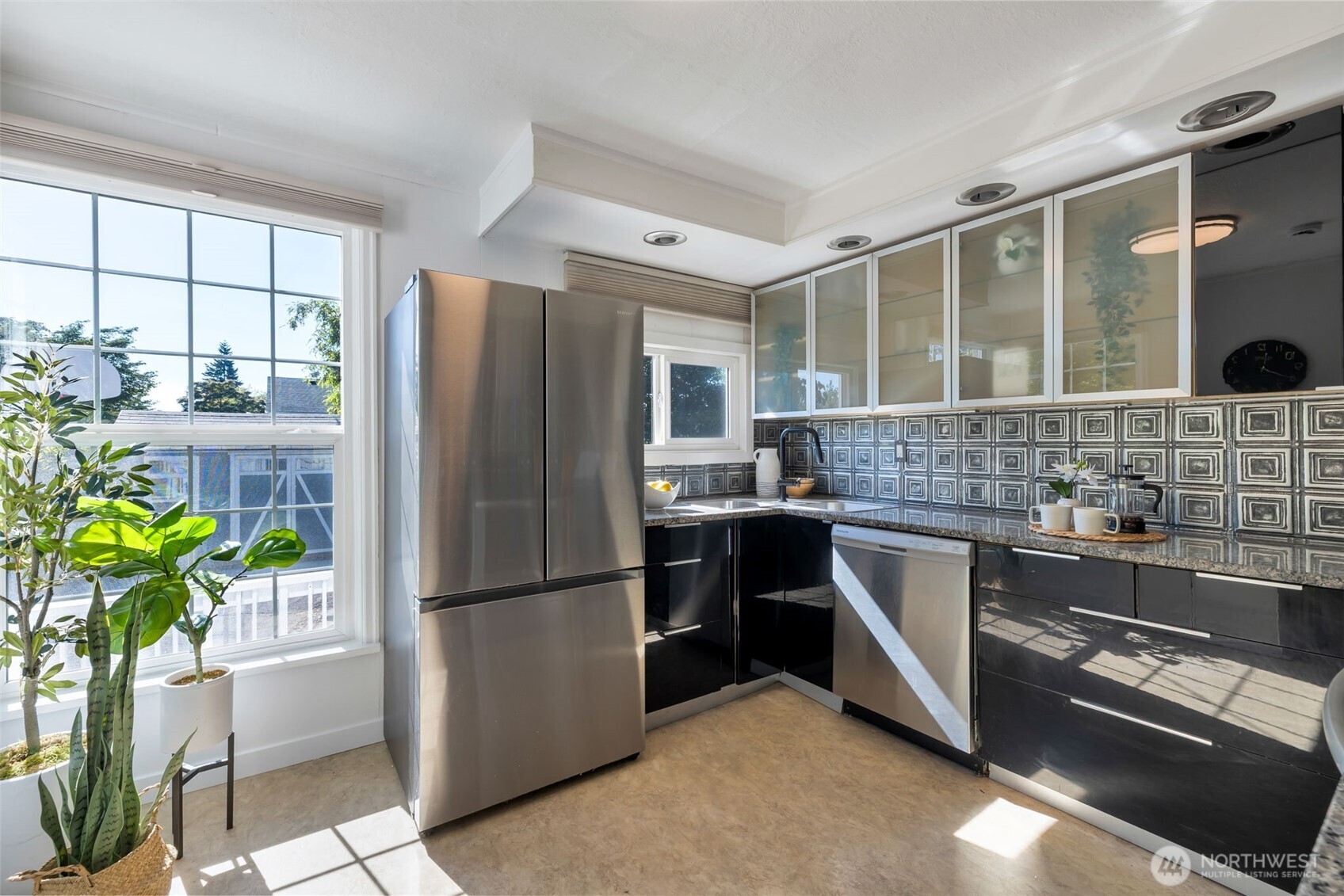 9827 22nd Avenue SW Seattle WA 98106