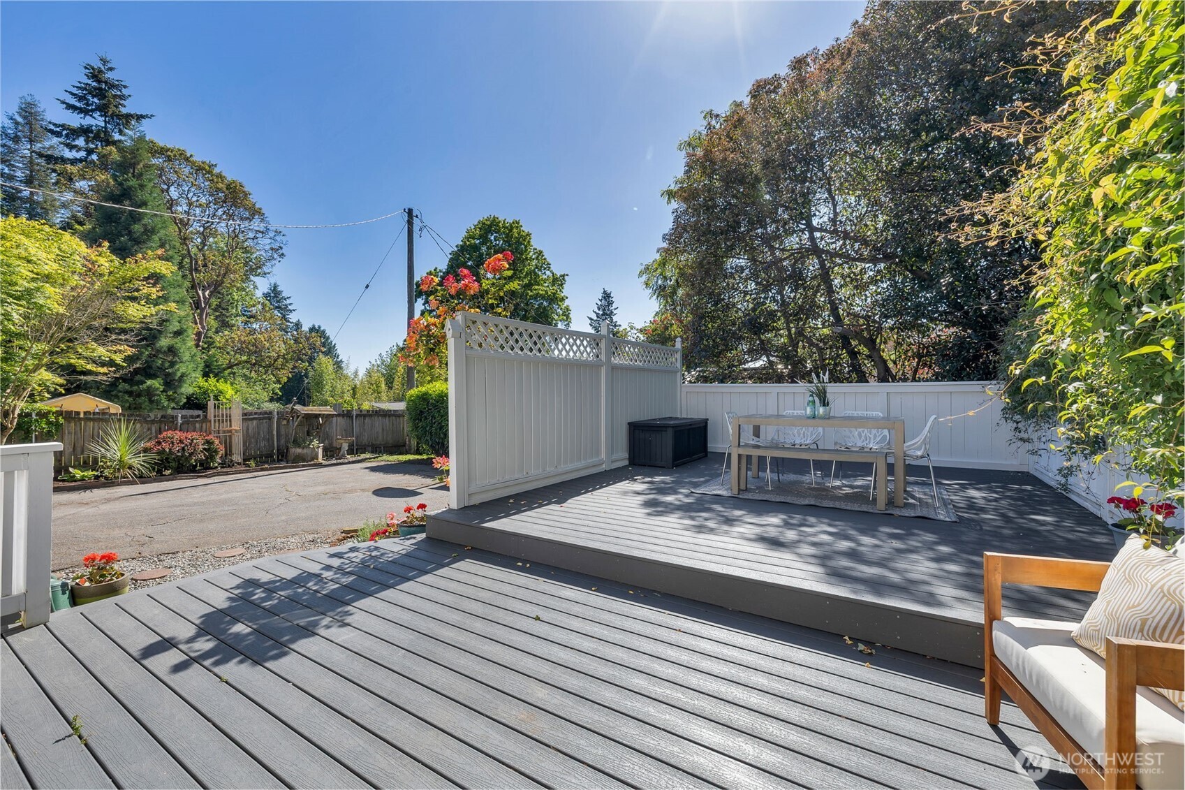 9827 22nd Avenue SW Seattle WA 98106