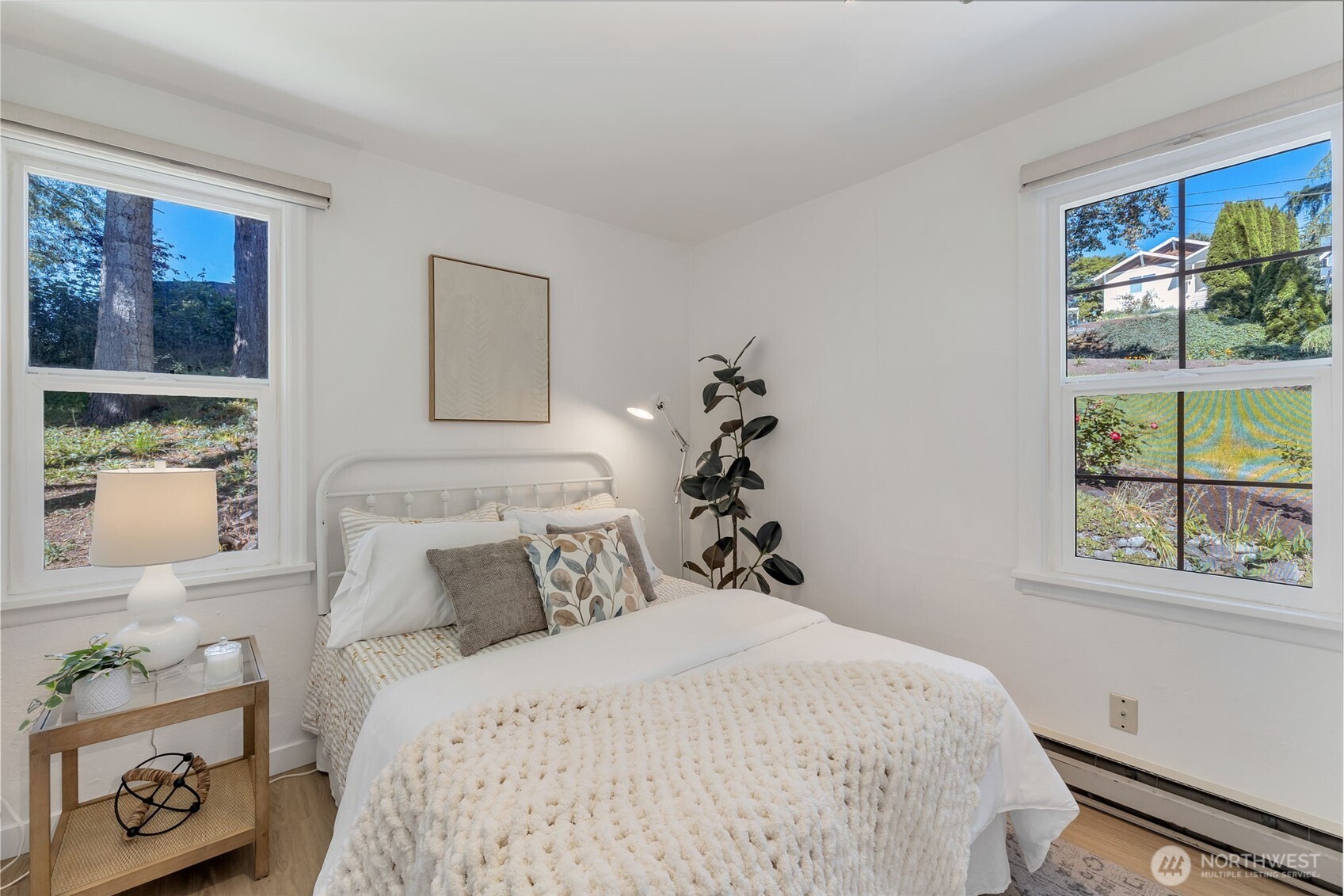 9827 22nd Avenue SW Seattle WA 98106