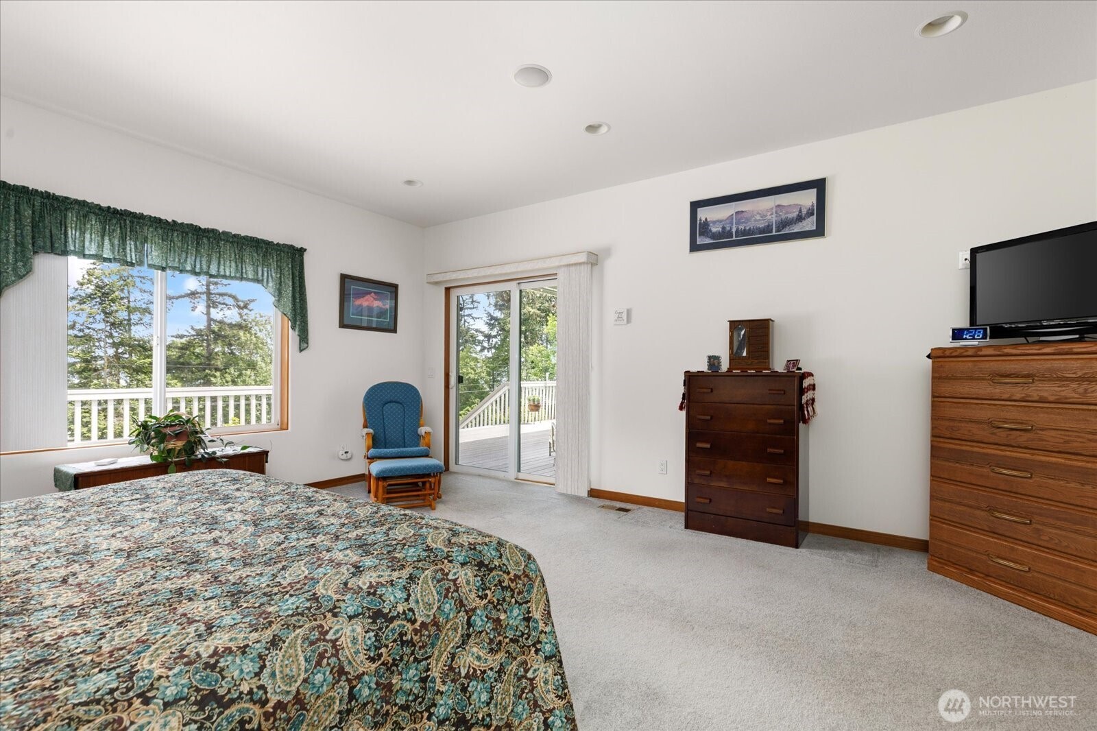 152 E Morris Road Coupeville WA 98239