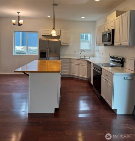 1834 S 92nd Street Tacoma WA 98444