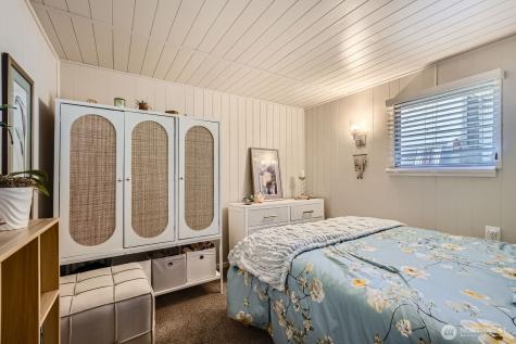 23800 SE Tiger Mountain Road Issaquah WA 98027