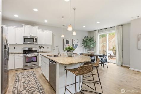 9649 15th Place SE Lake Stevens WA 98258