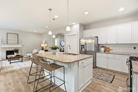 9649 15th Place SE Lake Stevens WA 98258
