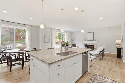 9649 15th Place SE Lake Stevens WA 98258