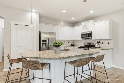 9649 15th Place SE Lake Stevens WA 98258