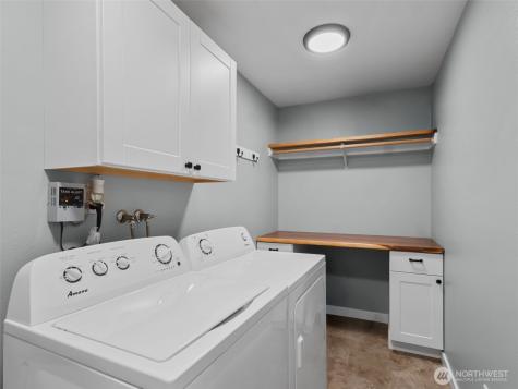 20110 Rainy Lane SW Rochester WA 98579
