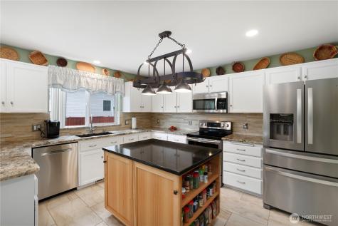 1203 Blue Jay Avenue SW Orting WA 98360