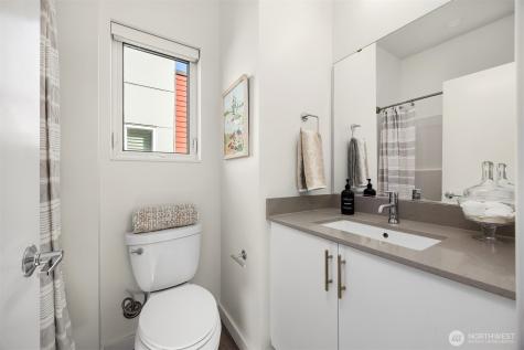 12526 15th Avenue NE Seattle WA 98125