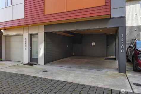 12526 15th Avenue NE Seattle WA 98125