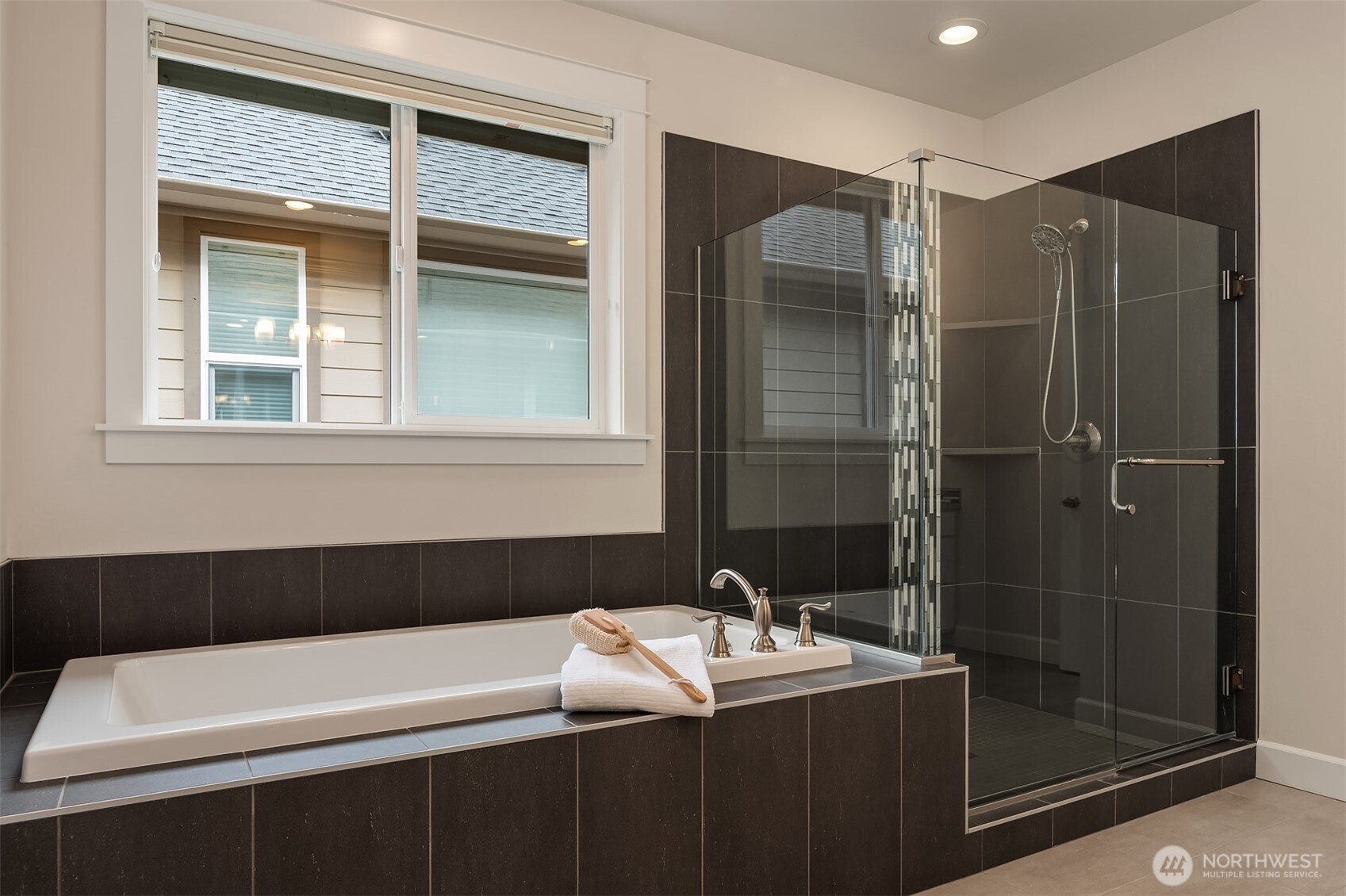 474 5th Avenue NE Issaquah WA 98029