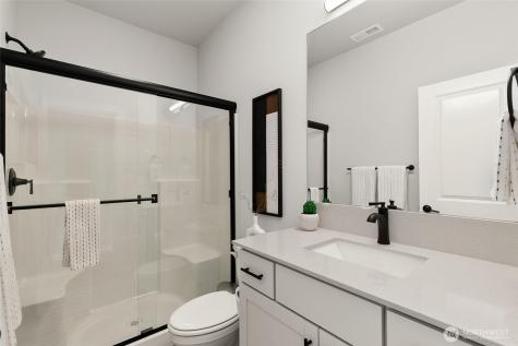 12506 SE 256th Place Kent WA 98030