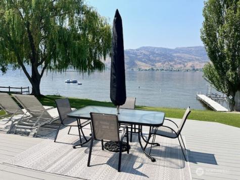 428 E Eastlake Road E Oroville WA 98844